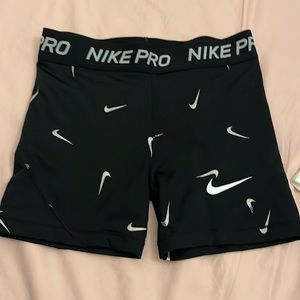 nike pros